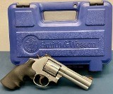 SMITH & WESSON 686-6 .357 MAG - 1 of 3