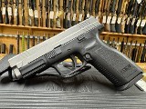 SPRINGFIELD ARMORY XD-40 .40 S&W - 3 of 3