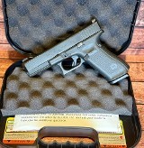 GLOCK G17 GEN 5 MOS 9MM LUGER (9x19 PARA) - 1 of 3