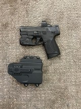 SMITH & WESSON M&P 9 SHIELD PLUS 9MM LUGER (9x19 PARA) - 1 of 3