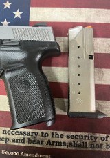 SMITH & WESSON SD40 VE .40 S&W - 3 of 3