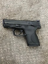 SMITH & WESSON M&P 40c.40 S&W - 1 of 3