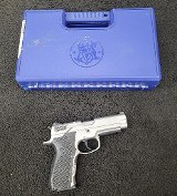 SMITH & WESSON 5906 tsw 9MM LUGER (9x19 PARA) - 1 of 3