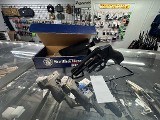 SMITH & WESSON BODYGUARD .38 SPL - 2 of 3