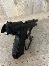 BERETTA 96 .40 S&W - 1 of 3