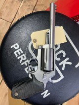 TAURUS JUDGE .45 LC/.410 GA - 1 of 3