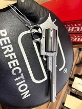 TAURUS JUDGE .45 LC/.410 GA - 2 of 3