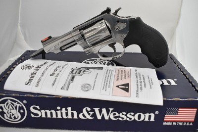 SMITH & WESSON 63 .22 LR
