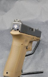 GLOCK 17 Gen 3 9MM LUGER (9x19 PARA) - 2 of 3