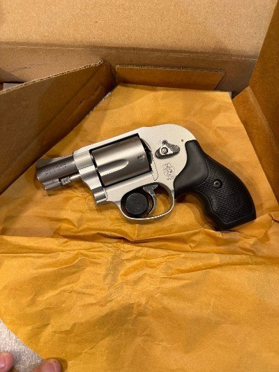 SMITH & WESSON 638 .38 SPL