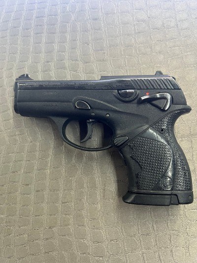 BERETTA 9000 s .40 S&W