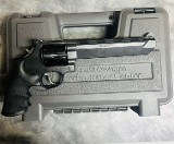 SMITH & WESSON 629-6 PE .44 MAGNUM - 2 of 3