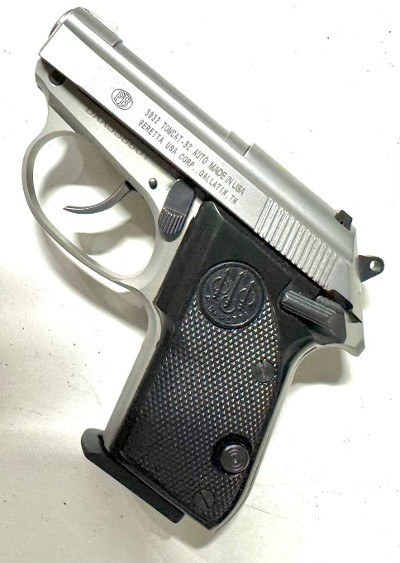 BERETTA 3032 Tomcat .32 ACP