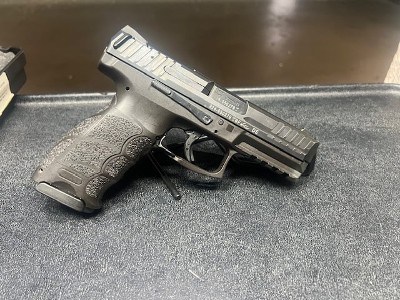 HECKLER & KOCH VP9 9MM LUGER (9X19 PARA)