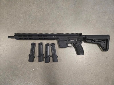 SMITH & WESSON RESPONSE CARBINE 9MM LUGER (9X19 PARA)