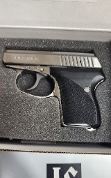 L.W. SEECAMP CO. LWS-32 .32 ACP - 2 of 3