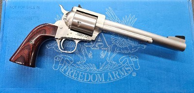 FREEDOM ARMS Model 83 – Premier Grade .454 CASULL