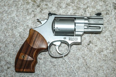 SMITH & WESSON 629 PC .44 MAGNUM