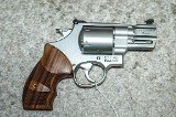 SMITH & WESSON 629 PC .44 MAGNUM - 1 of 3