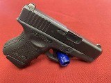 GLOCK 27 G27 40 SW GEN 3 SUB COMPACT .40 S&W - 1 of 3