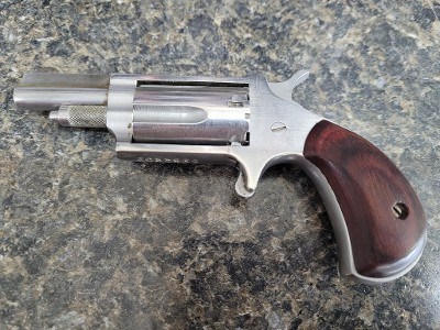 NORTH AMERICAN ARMS MINI REVOLVER .22 WMR