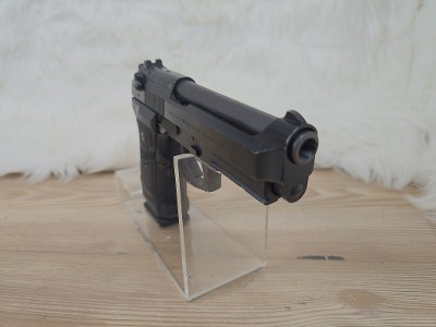 BERETTA 92FS 9MM LUGER (9x19 PARA)