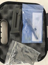 GLOCK G44 w/2 Barrels, Threaded Barrel, 2 Mags, Hard Case .22 LR - 3 of 3
