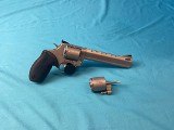 TAURUS 692 TRACKER .357 MAG/9MM - 2 of 2