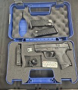 SMITH & WESSON M&P40 COMPACT .40 S&W - 1 of 3