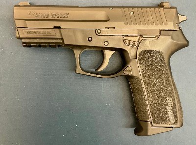 SIG SAUER SP2022 9MM LUGER (9x19 PARA)