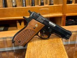 SMITH & WESSON 39-2 9MM LUGER (9x19 PARA) - 1 of 3