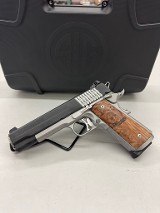 SIG SAUER 1911 STX FULL-SIZE .45 ACP - 1 of 3