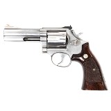 SMITH & WESSON 686 .357 MAG - 1 of 3
