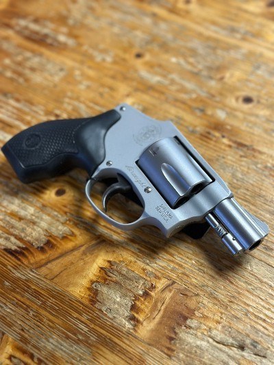 SMITH & WESSON 642-2 .38 SPL +P