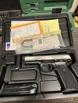 RUGER SR9 9MM LUGER (9X19 PARA) - 1 of 3