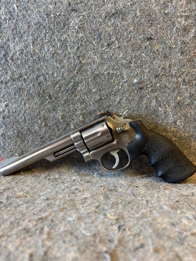 SMITH & WESSON 66-2 .357 MAG