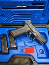 FN FNS-40 .40 S&W - 2 of 3