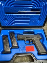 FN FNS-40 .40 S&W - 1 of 3