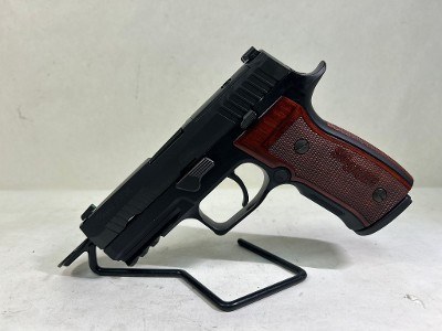 SIG SAUER P320 AXG 9MM LUGER (9x19 PARA)