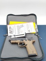SMITH & WESSON M&P 22 COMPACT .22 LR - 1 of 3