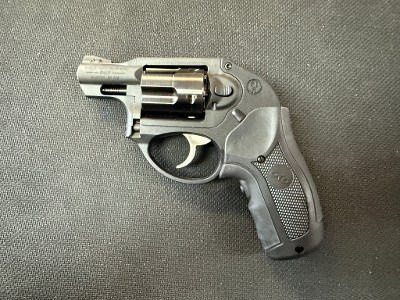 RUGER LCR 9MM LUGER (9x19 PARA)