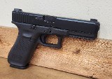 GLOCK 17 GEN 5 9MM LUGER (9x19 PARA) - 1 of 3