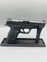 SMITH & WESSON MP9 9MM LUGER (9x19 PARA) - 2 of 3