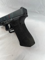 GLOCK G17 GEN 4 9MM LUGER (9x19 PARA) - 3 of 3