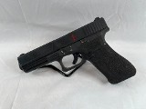 GLOCK G17 GEN 4 9MM LUGER (9x19 PARA) - 1 of 3