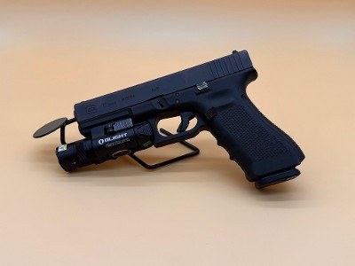 GLOCK G17 9MM LUGER (9x19 PARA)