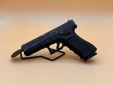 GLOCK G17 GEN 4 9MM LUGER (9x19 PARA) - 1 of 3