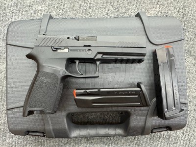 SIG SAUER P320 9MM LUGER (9x19 PARA)