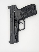 SMITH & WESSON M&P SHIELD M2.0 9MM LUGER (9x19 PARA) - 1 of 3