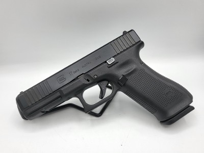 GLOCK 17 GEN 5 9MM LUGER (9x19 PARA)